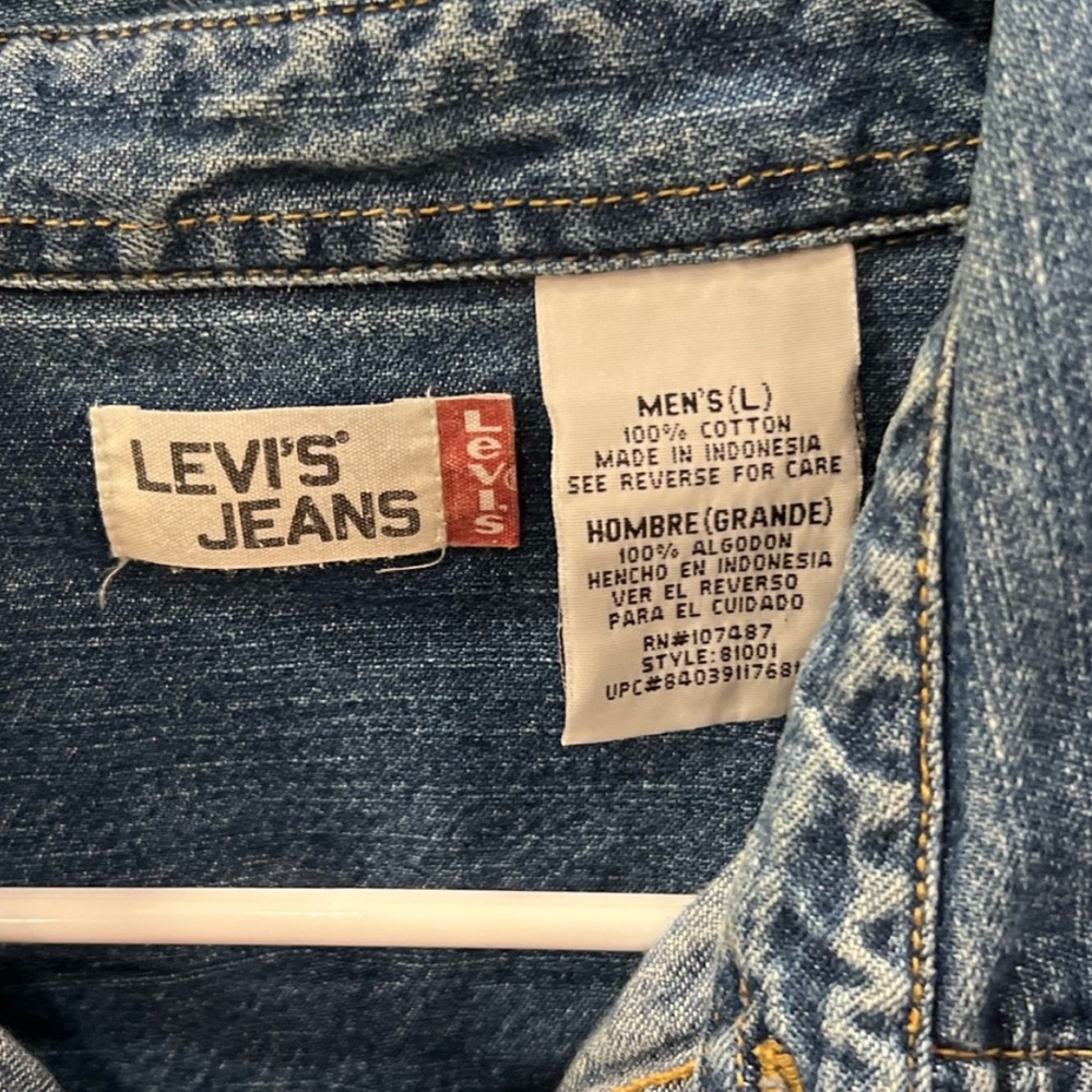Levi’s Jeans Long Sleeve Denim Button Shirt Size Large - Picture 3 of 5
